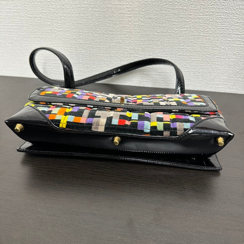 Pre-loved Chanel V5717 Multicolor Canvas Shoulder Bag