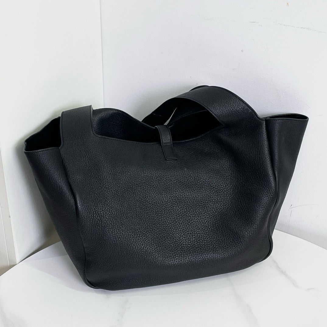 Saint Laurent YSL Bea Tote Bag in Black Leather