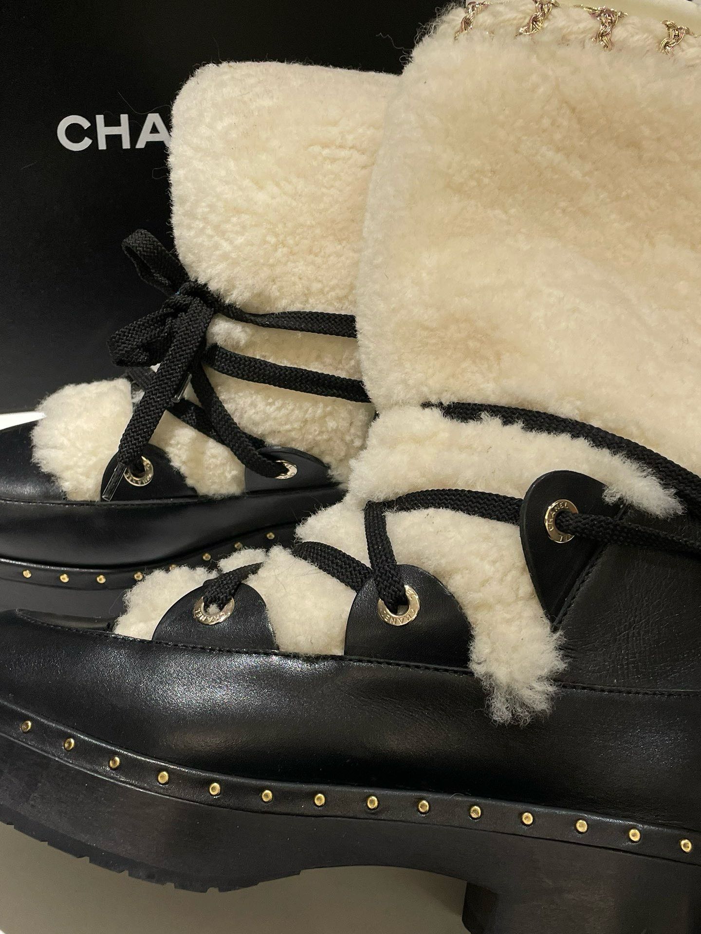 Chanel Shearling Boots White Shearling Style Boots