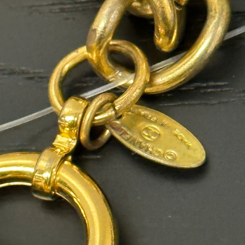 Pre-loved Chanel Chain Logo Gold Bracelet 22cm