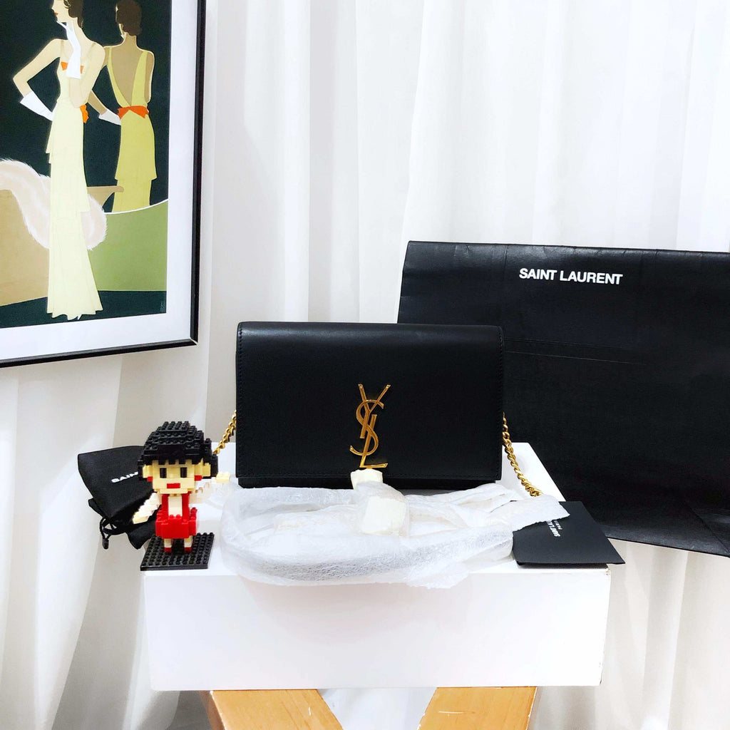 Saint Laurent Kate Shoulder Bag in Black Leather - Preloved