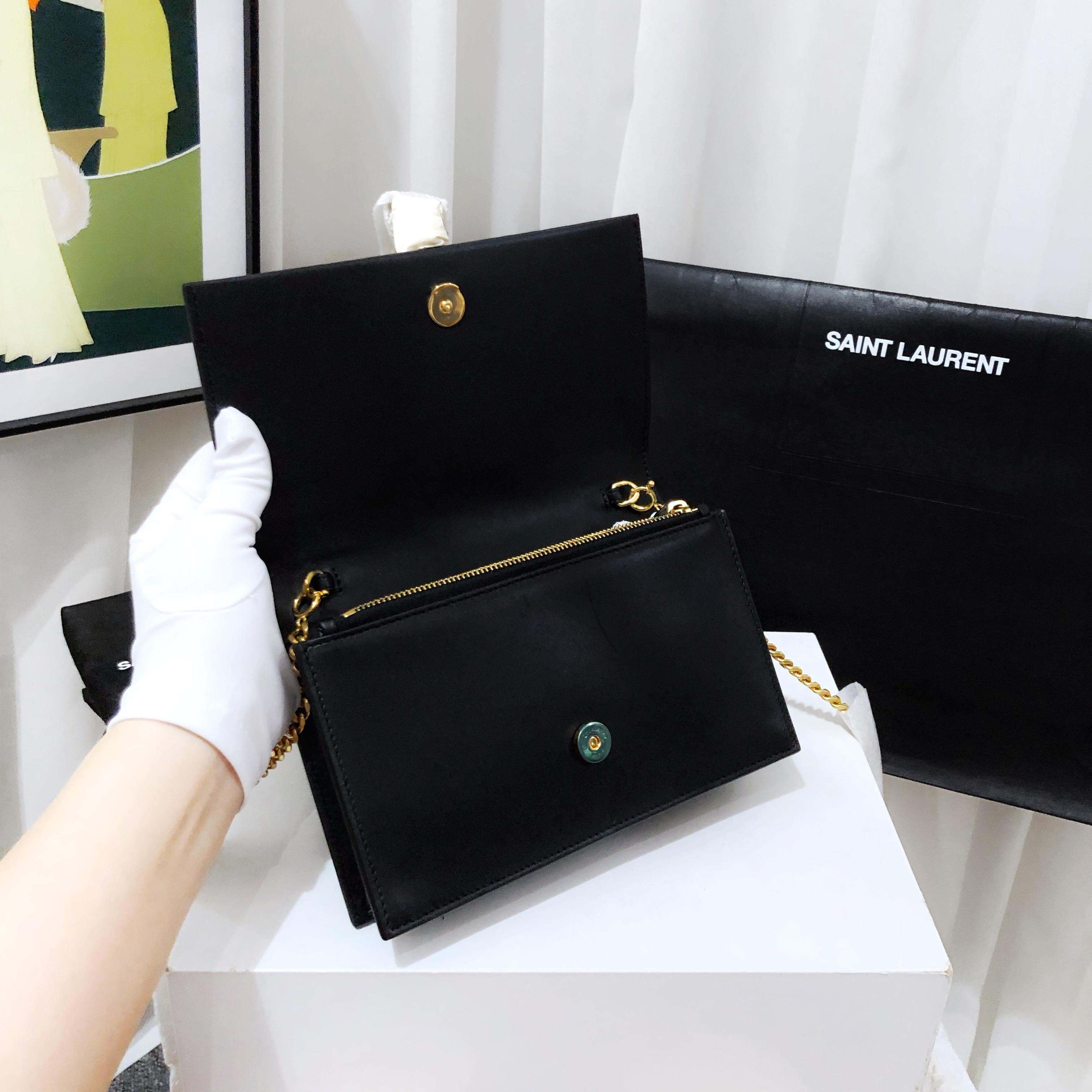 Saint Laurent Kate Shoulder Bag in Black Leather - Preloved