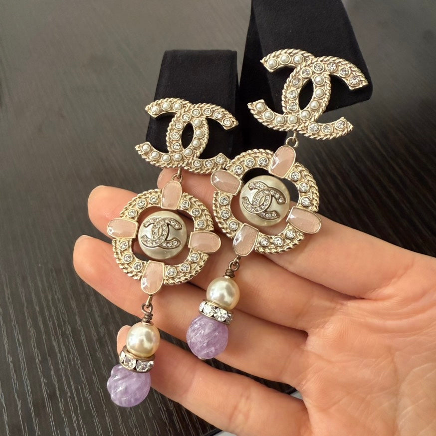 Chanel Coco Rhinestone Pearl Post Earrings P20S 84078 Gold