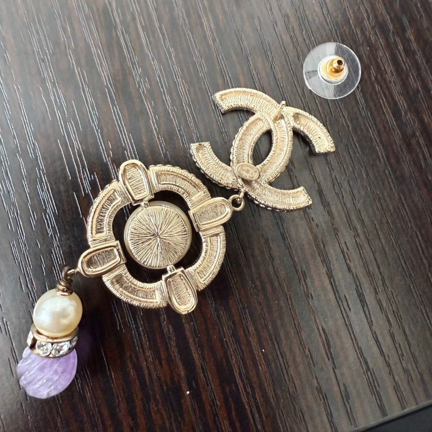 Chanel Coco Rhinestone Pearl Post Earrings P20S 84078 Gold