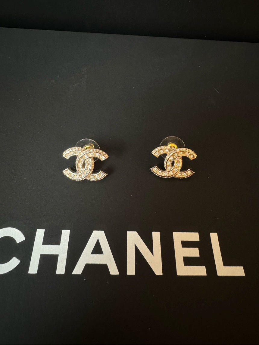 Chanel Classic CC Earrings 23v Gold Earrings