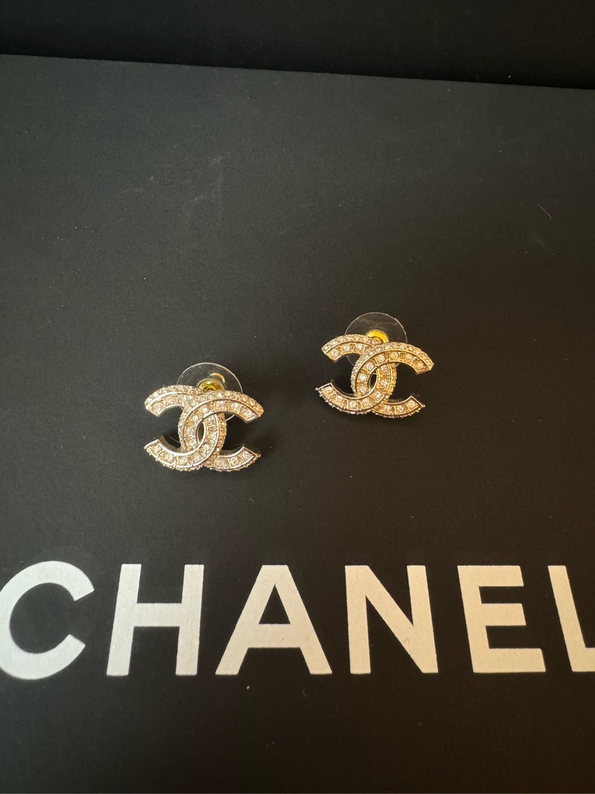 Chanel Classic CC Earrings 23v Gold Earrings