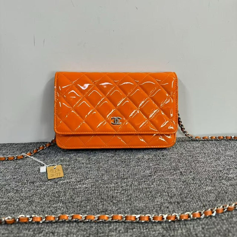 Preloved Chanel Chain Bag Patent Leather Orange Shoulder Bag