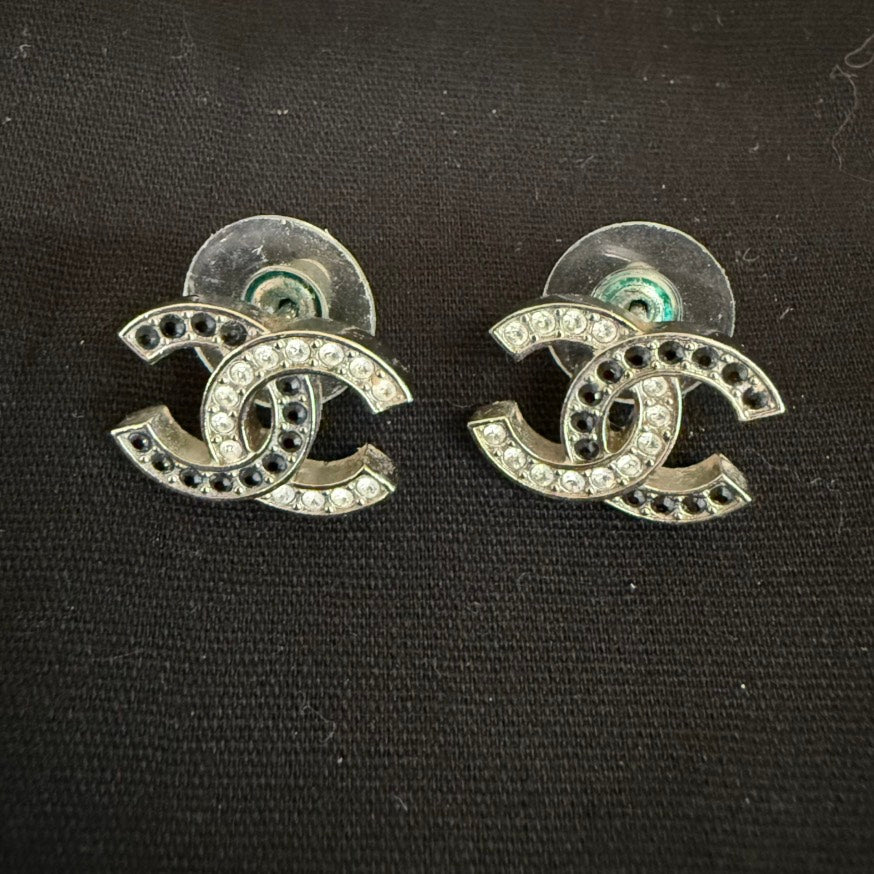 Preloved Chanel Coco Rhinestone Post Earrings B22A Silver Earrings