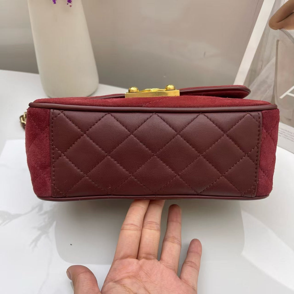 Preloved Chanel Classic Flap Red Suede Shoulder Bag