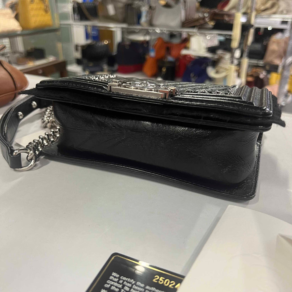 Preloved Chanel Le Boy Black Leather Shoulder Bag with Silver Hardware