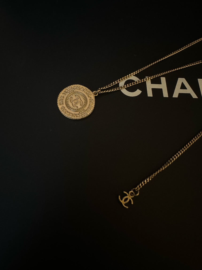 Chanel Large Charm CC Necklace Gold 15C