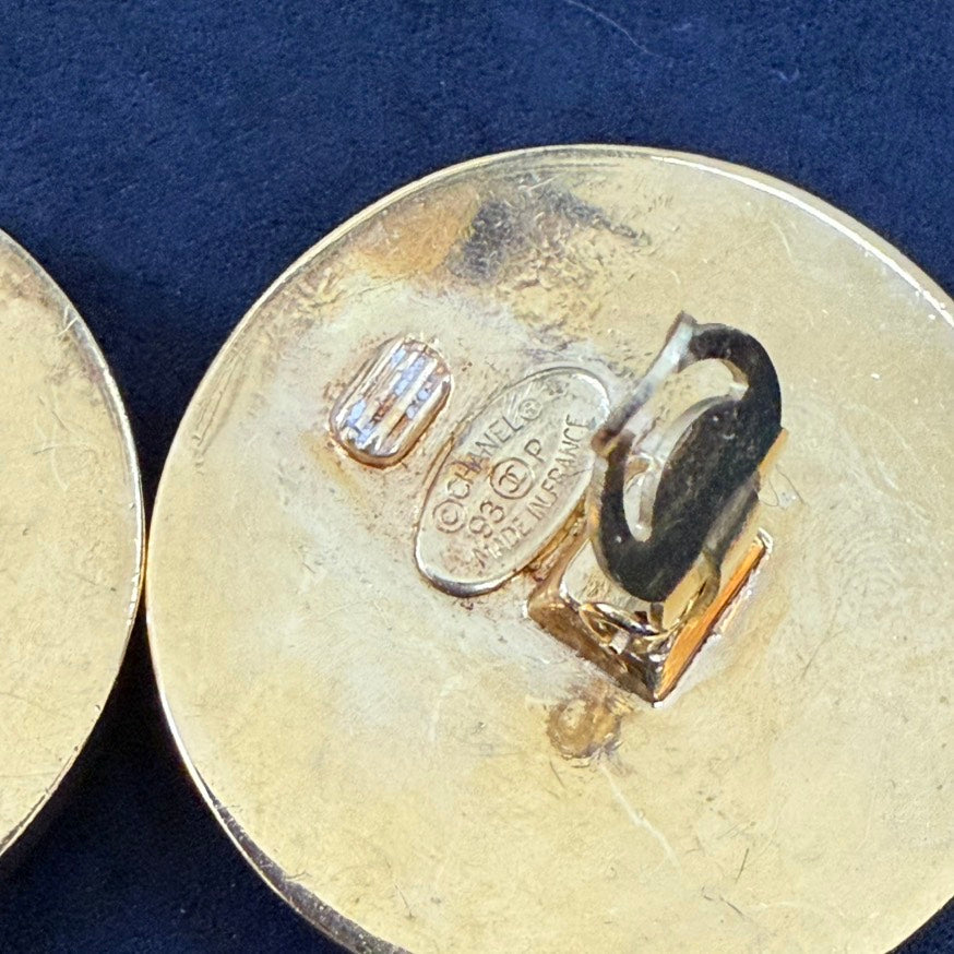 Chanel Vintage 93P TKB Black Gold Clip-on Earrings