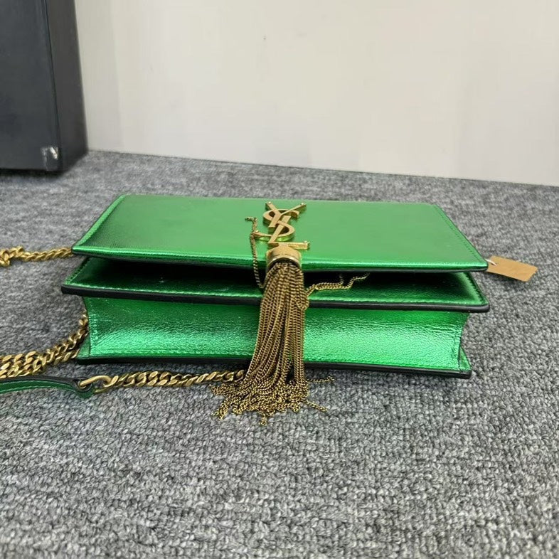 Preloved YSL Saint Laurent Kate Green Leather Clutch Bag