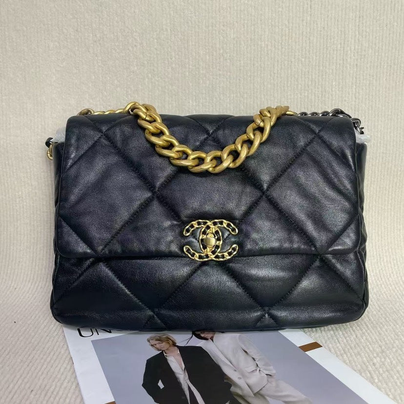 Preloved Chanel 19 Bag Black Leather Shoulder Bag