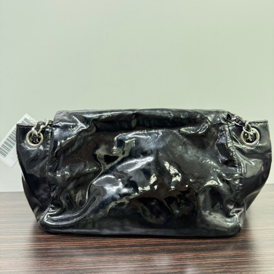 Chanel Patent Leather Chain Shoulder Bag in Black - Preloved LB109951