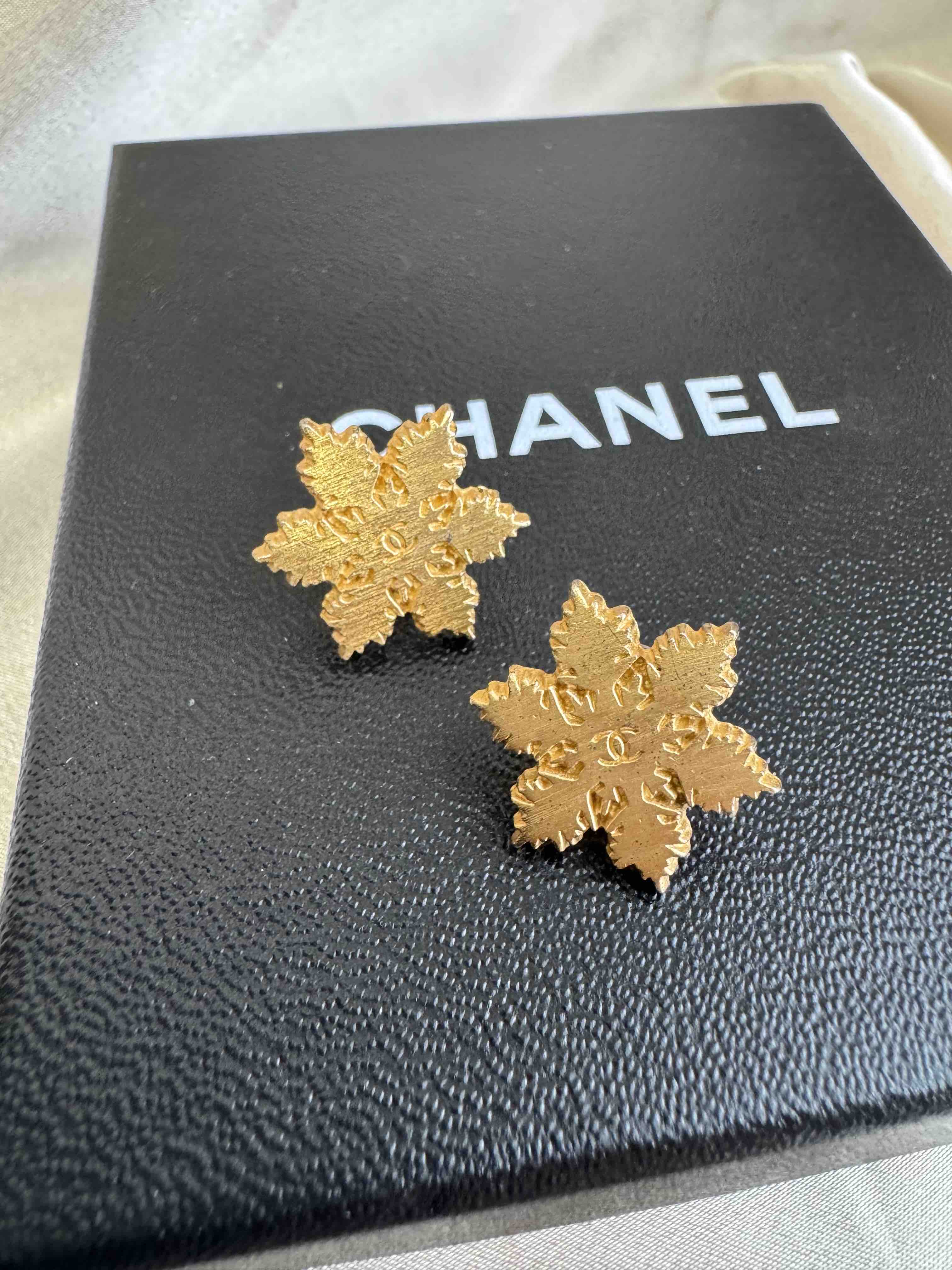 CHANEL Snowflake Earrings Gold Earrings
