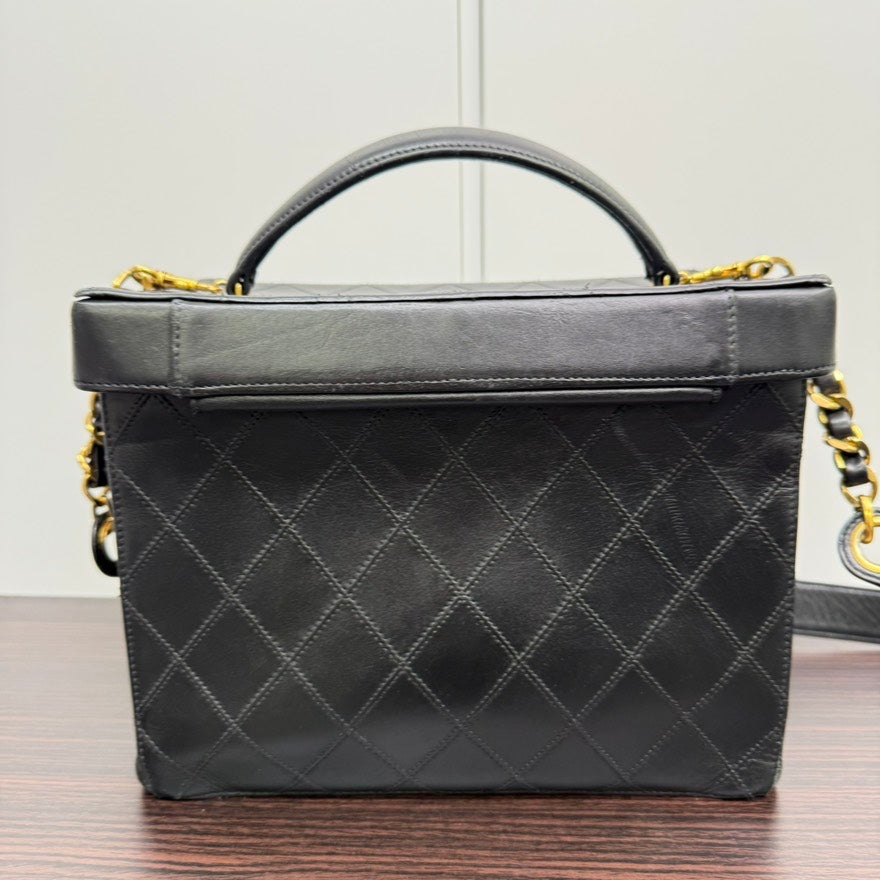 Vintage Chanel Lambskin Black 2way Van Case NG6091 - Shoulder/Top Handle Bag