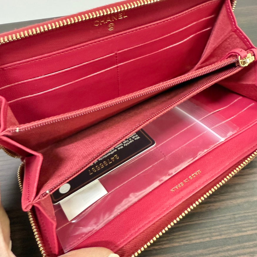 Preloved Chanel Calfskin Zippy Long Wallet N423457 Red Wallet