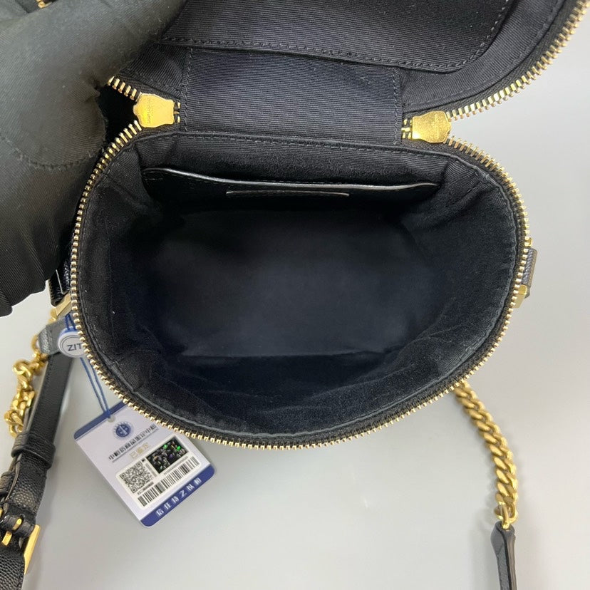 Preloved YSL Van  Case black 17*15*9cm XJ10897