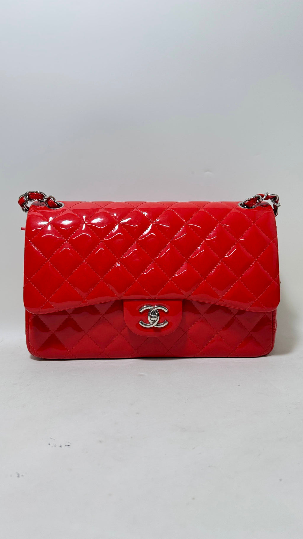 Preloved Chanel Flap Patent Leather Bag in Red - Shoulder Bag