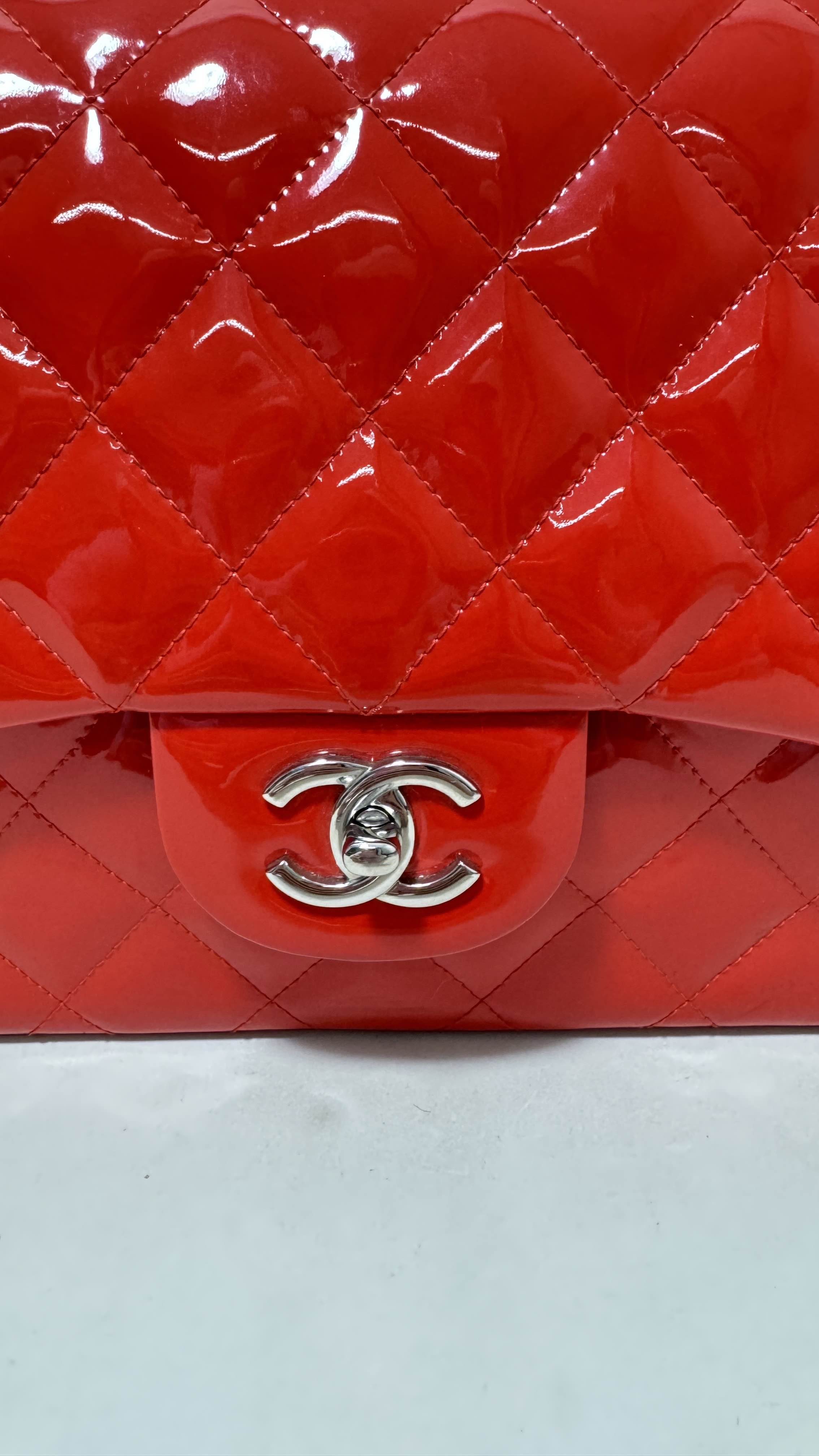 Preloved Chanel Flap Patent Leather Bag in Red - Shoulder Bag