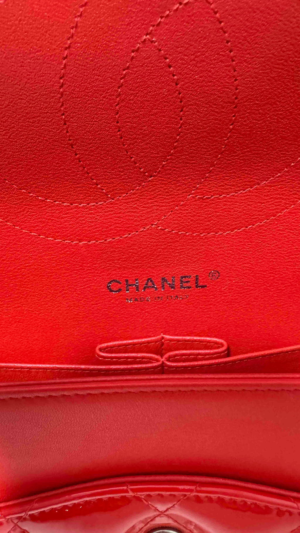 Preloved Chanel Flap Patent Leather Bag in Red - Shoulder Bag