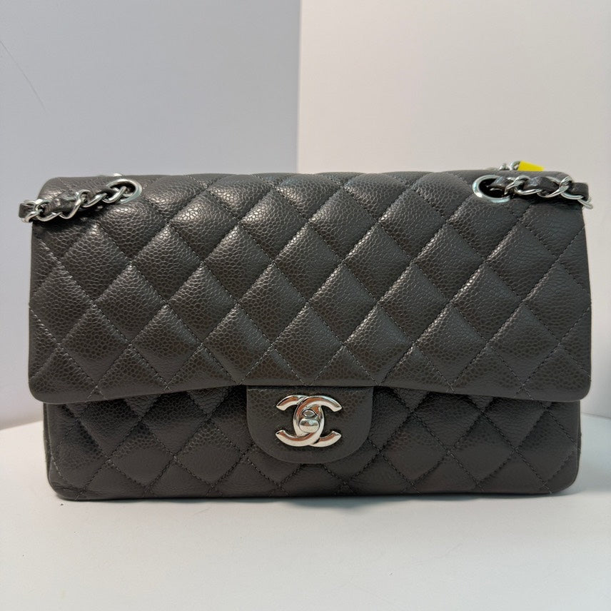 Preloved Chanel Classic Flap MM Caviar Leather Shoulder Bag in Black