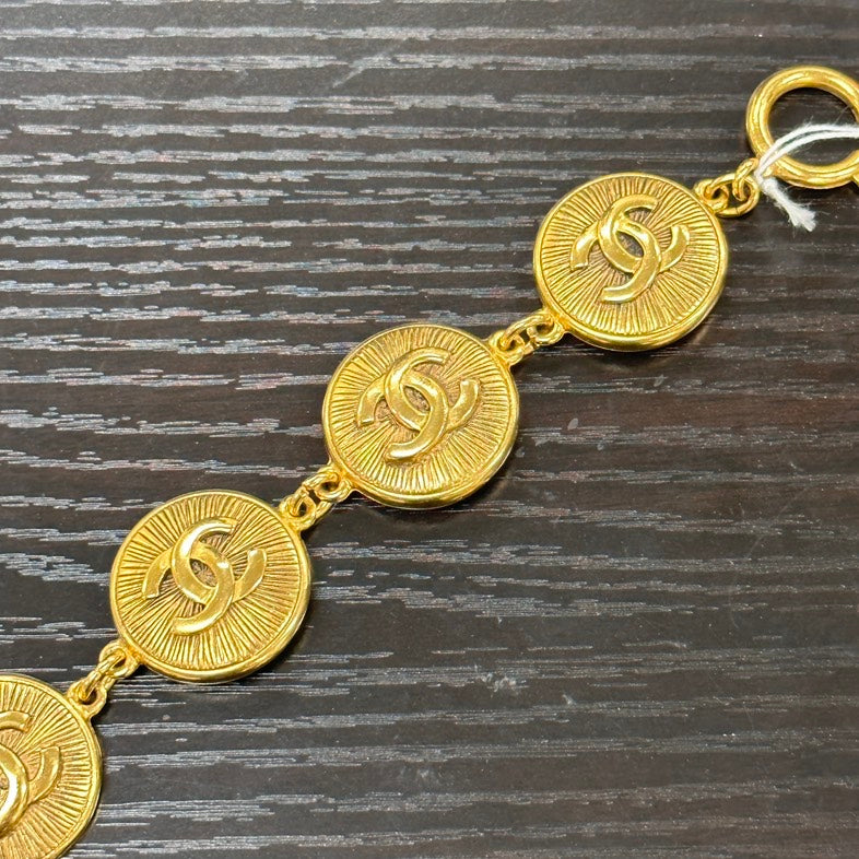 Pre-loved Chanel Medallion Gold Bracelet