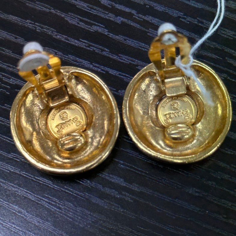 Chanel Vintage Gold Statement Ear Clips Earrings