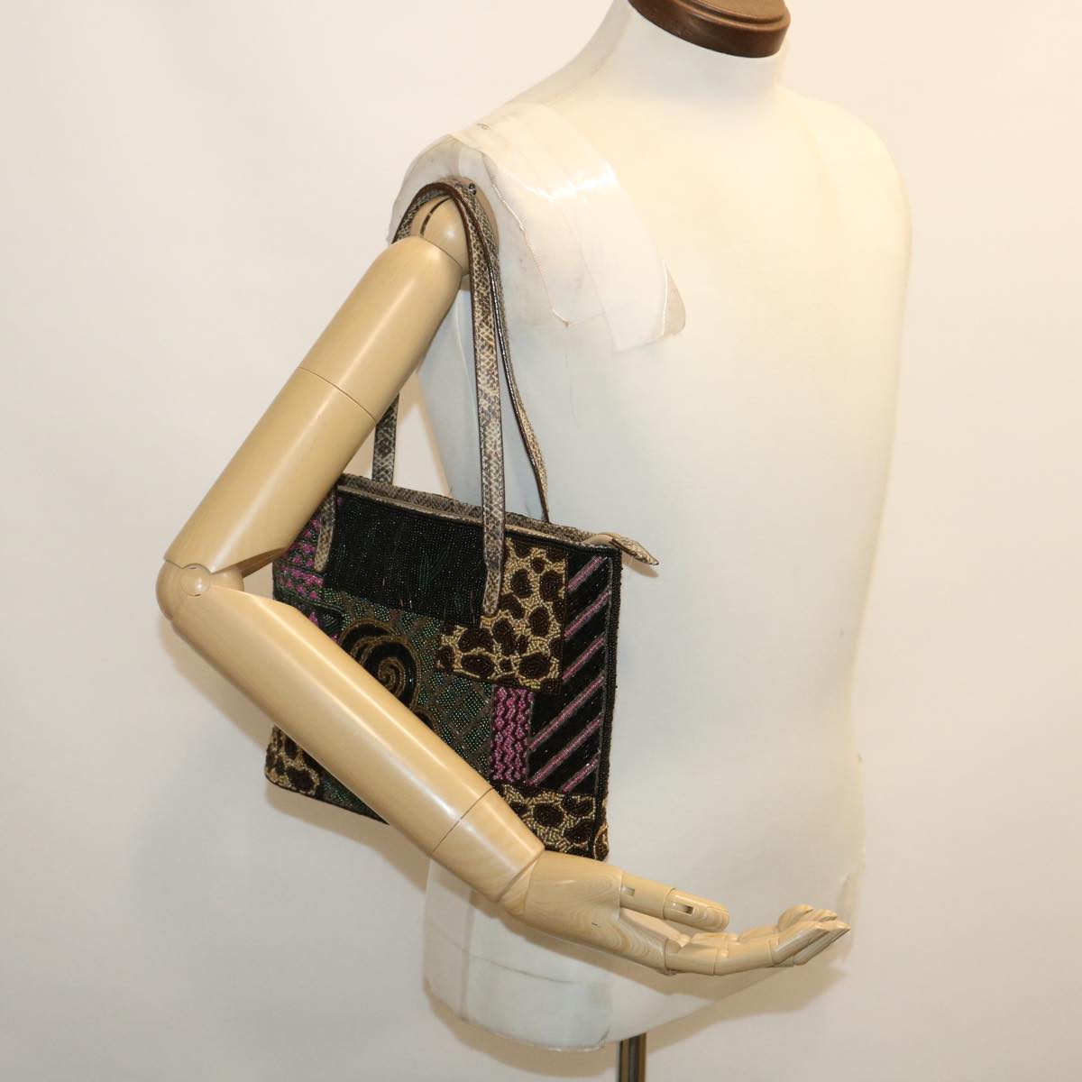 FENDI Beads Hand Bag Black Pink Green rd2074