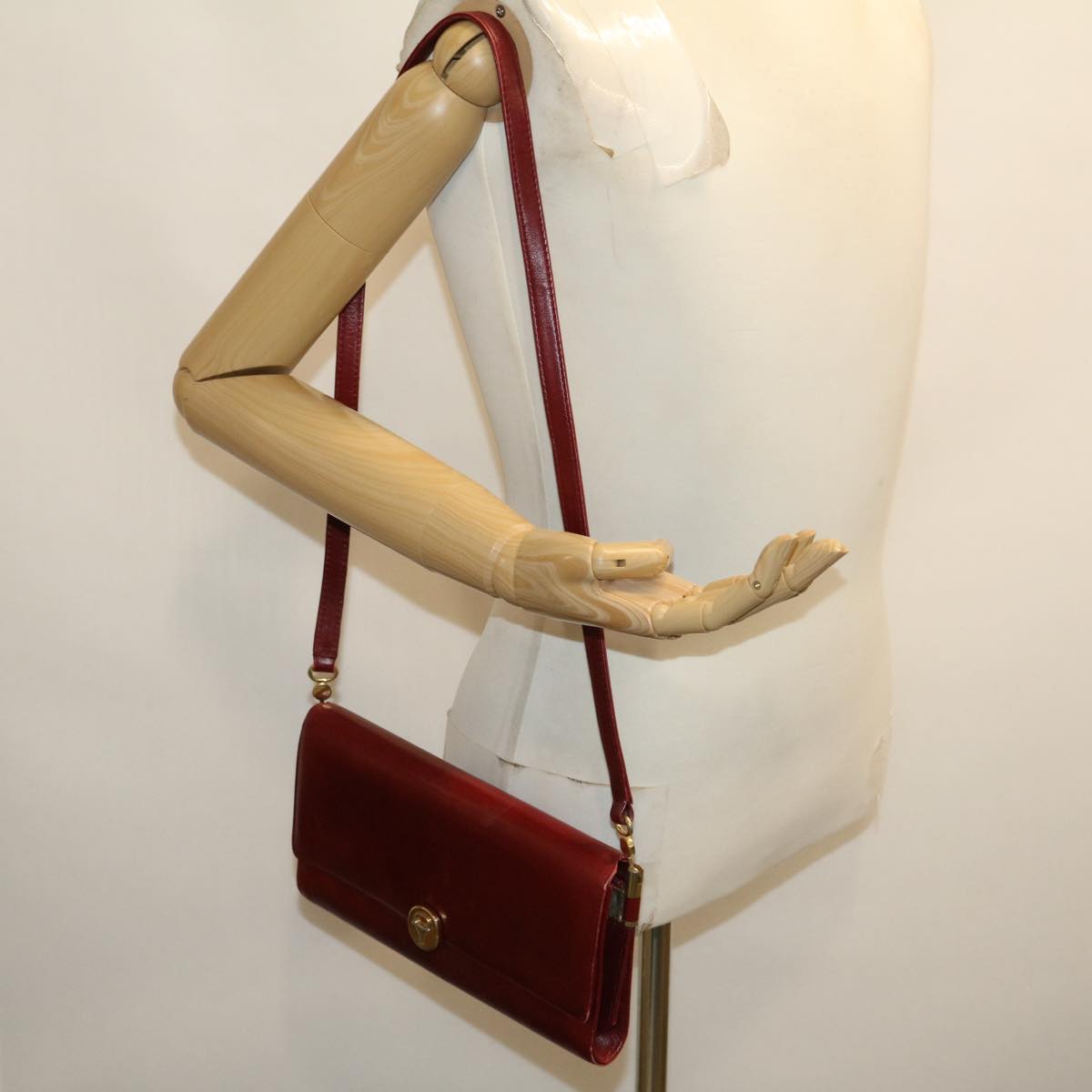 GUCCI Shoulder Bag Leather Red rd2208