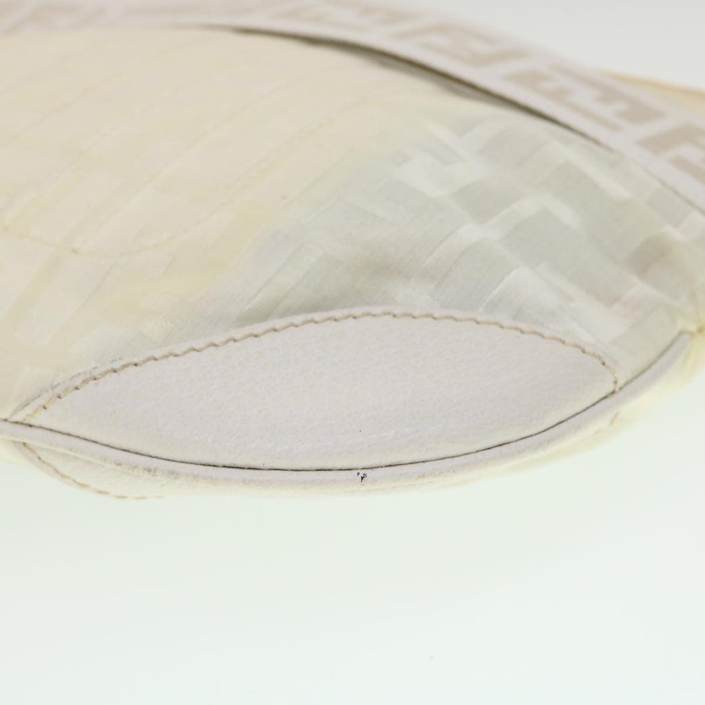 FENDI Zucca Canvas Shoulder Bag White rd2256