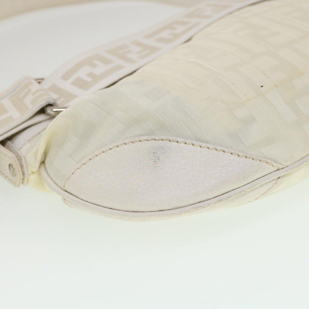 FENDI Zucca Canvas Shoulder Bag White rd2256