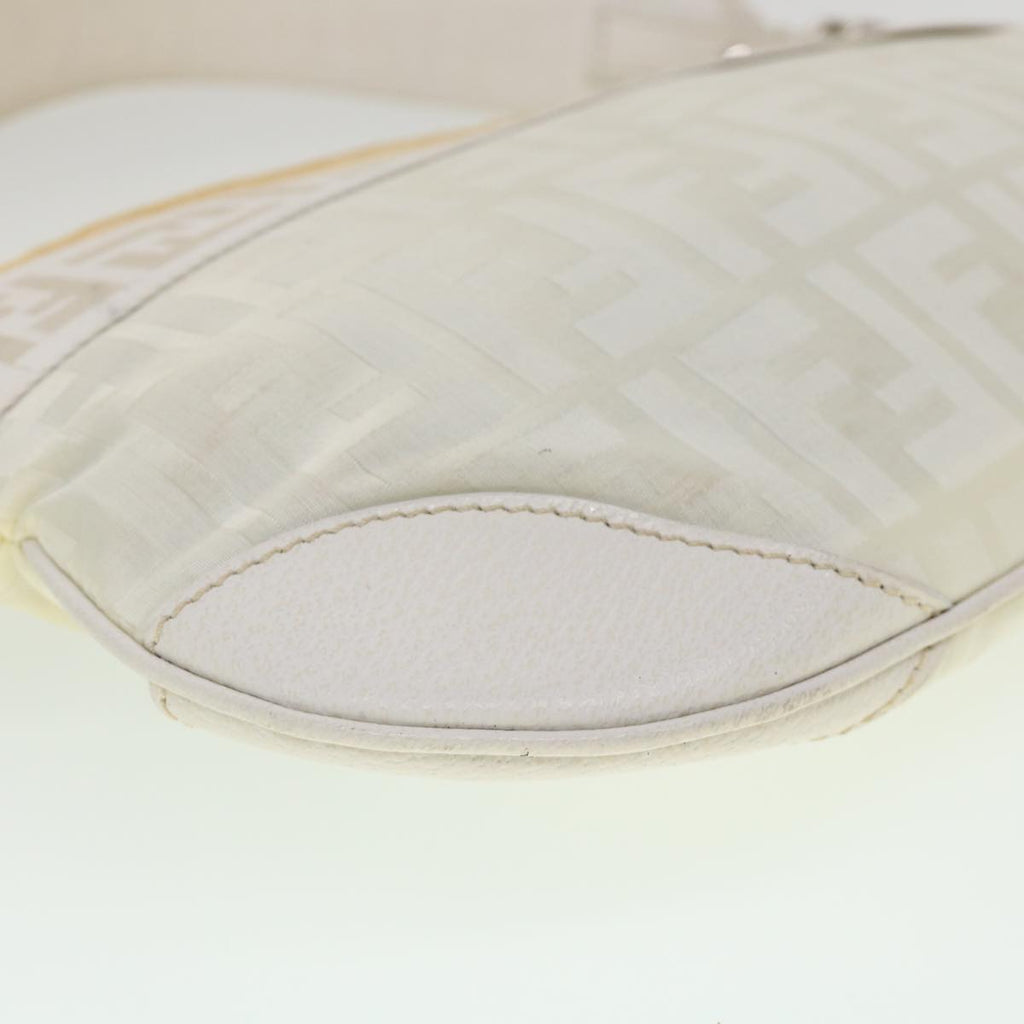 FENDI Zucca Canvas Shoulder Bag White rd2256