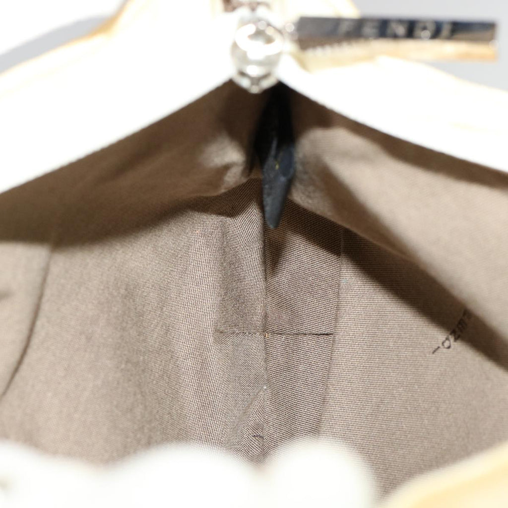 FENDI Zucca Canvas Shoulder Bag White rd2256