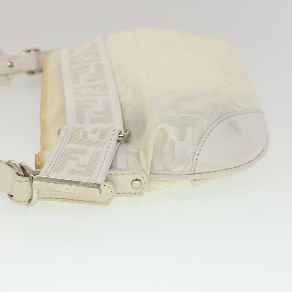 FENDI Zucca Canvas Shoulder Bag White rd2256