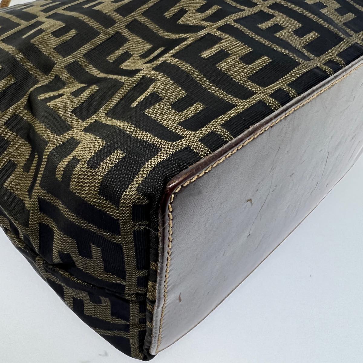FENDI Zucca Canvas Tote Bag Brown rd2790