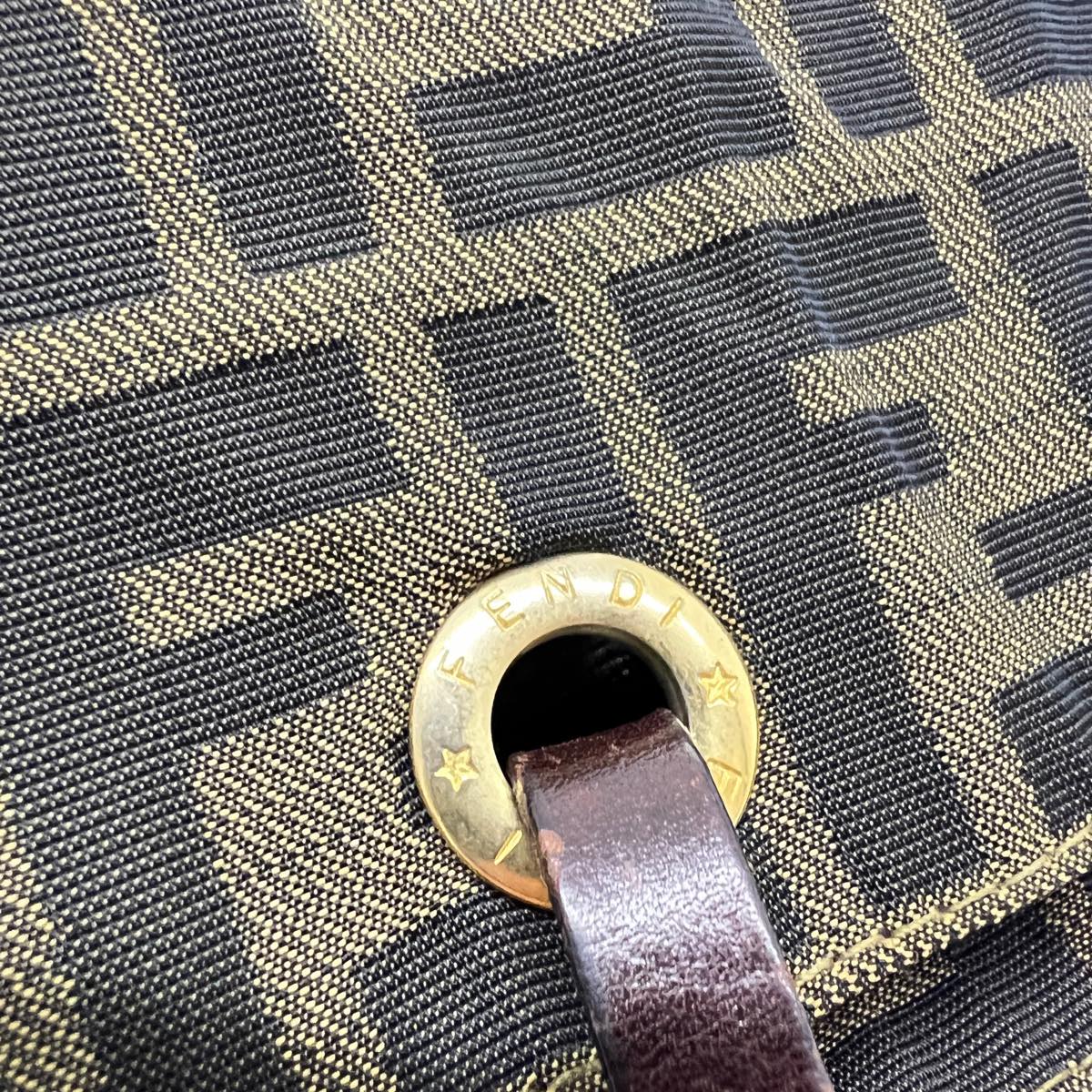 FENDI Zucca Canvas Tote Bag Brown rd2790