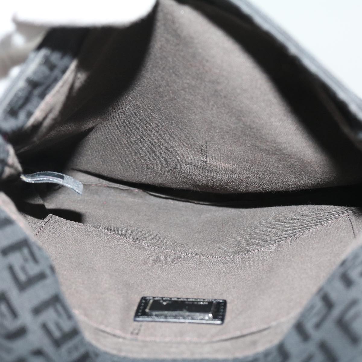 FENDI Zucchino Canvas Shoulder Bag Black rd2796
