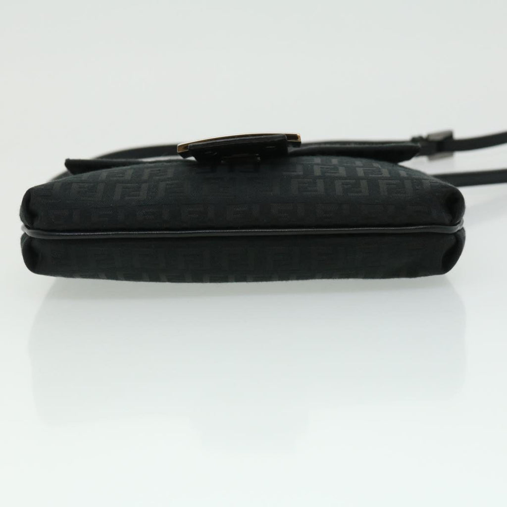 FENDI Zucchino Canvas Shoulder Bag Black rd2796