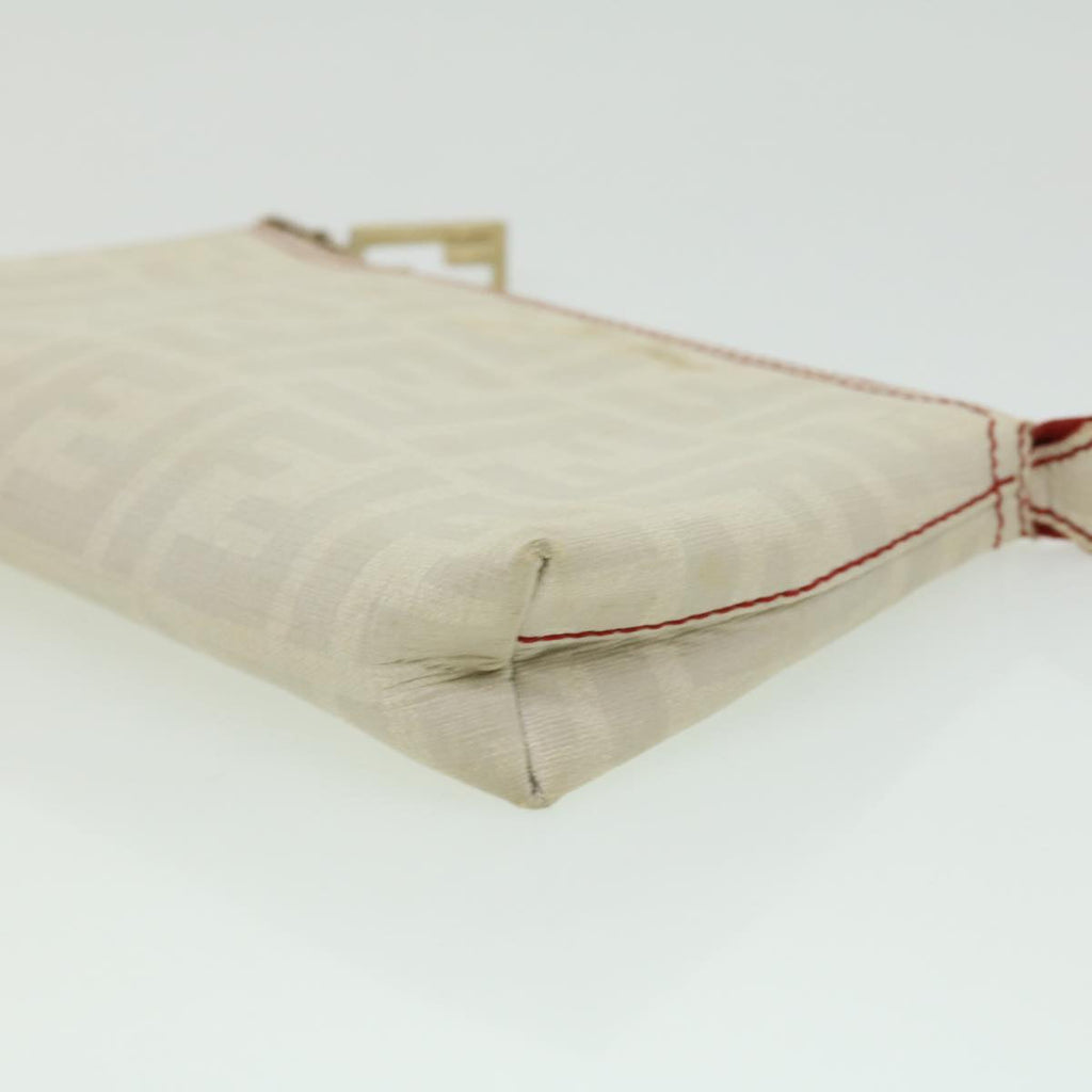 FENDI Zucca Canvas Chain Pouch White rd2884