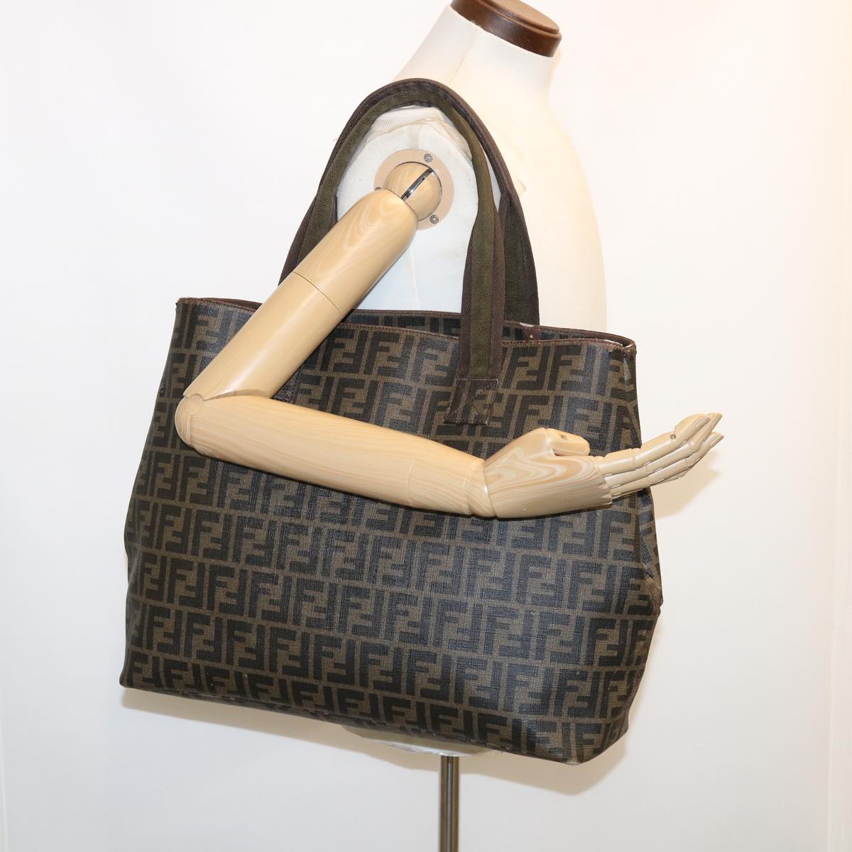FENDI Zucca Canvas Tote Bag PVC Leather Brown rd2937