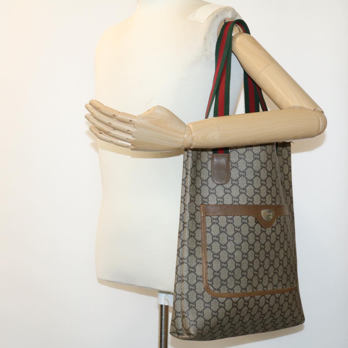 GUCCI GG Plus Canvas Tote Bag PVC Leather Beige rd3380