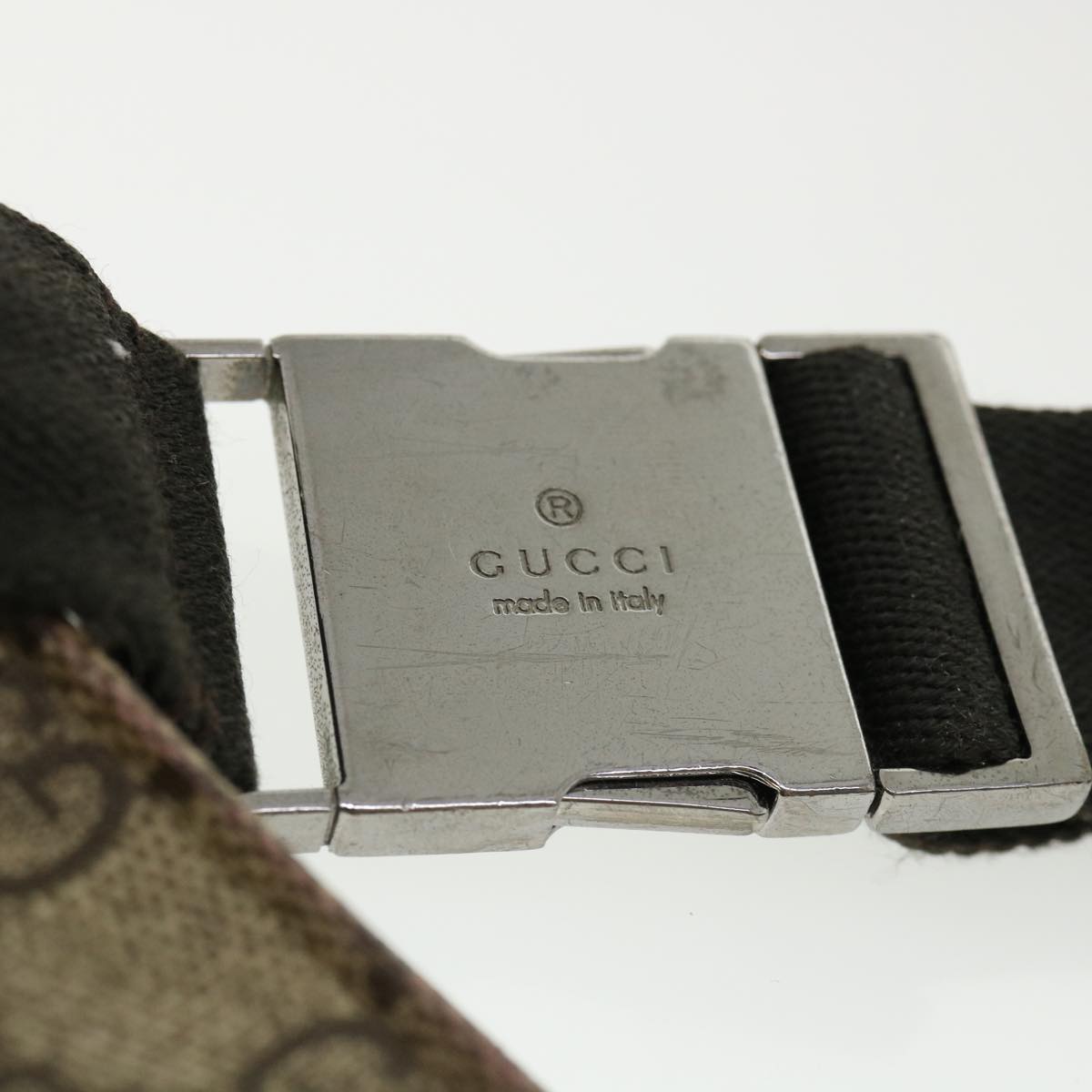 GUCCI GG Canvas Waist Bag Beige rd3809