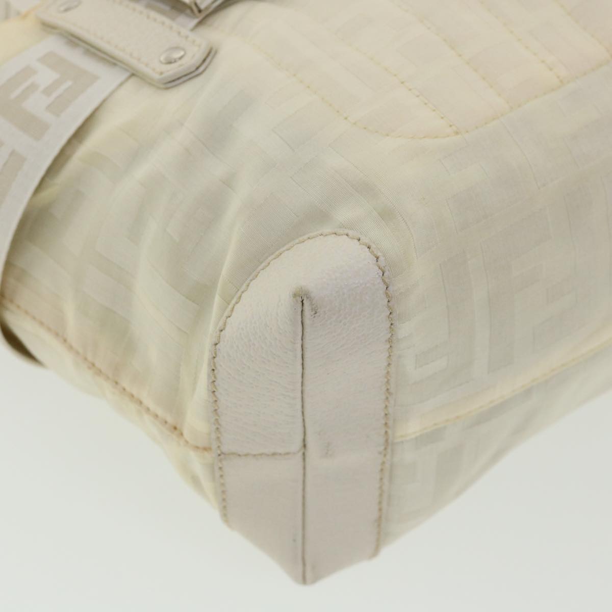 FENDI Zucca Canvas Hand Bag Nylon Leather White rd3994