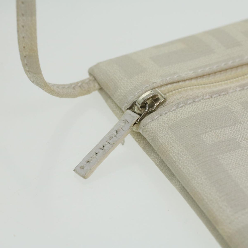 FENDI Zucca Canvas Tote Bag White rd4162