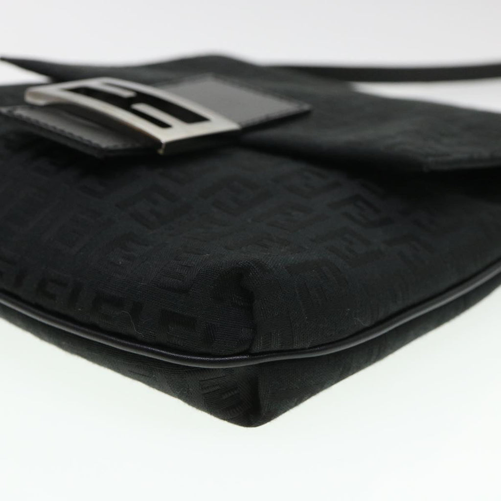 FENDI Zucchino Canvas Shoulder Bag Black 2288-8BT075-JQ5-088 rd4687