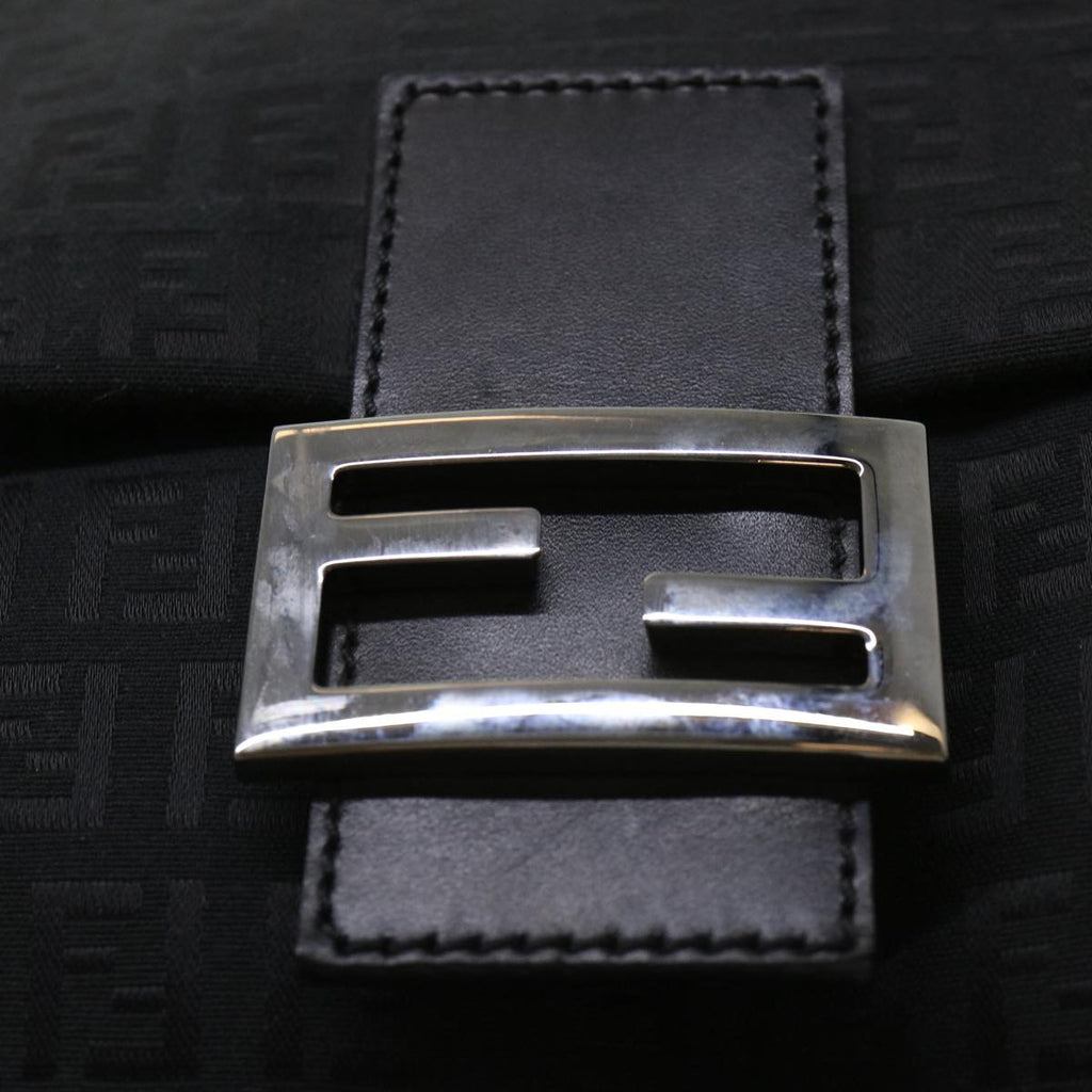 FENDI Zucchino Canvas Shoulder Bag Black 2288-8BT075-JQ5-088 rd4687