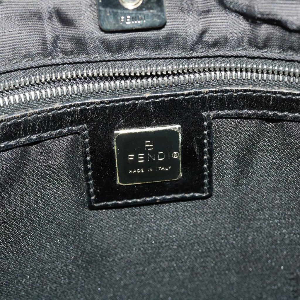 FENDI Zucca Canvas Shoulder Bag Black 06-10 15999 002 rd5061