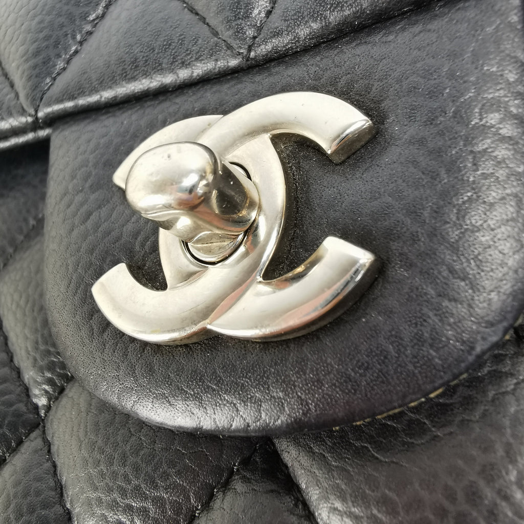 Chanel Classic Double Flap Medium Black Caviar Silver